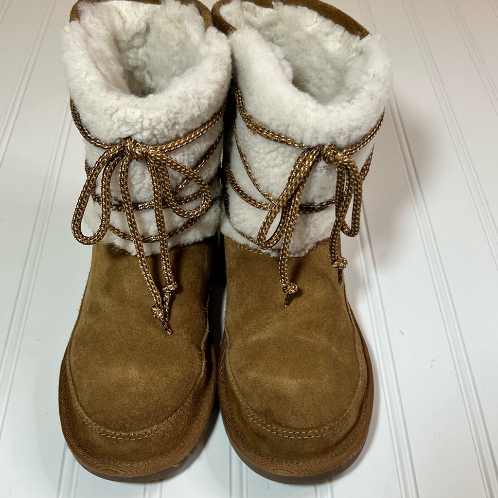 Koolaburra By Ugg Kids Size 2 Michon Chestnut Suede Boots — image 3 of 8